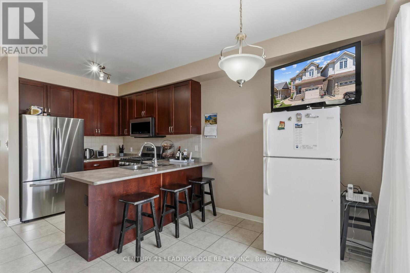 1103 Glenbourne Drive, Oshawa, Ontario  L1K 0B7 - Photo 10 - E13229352