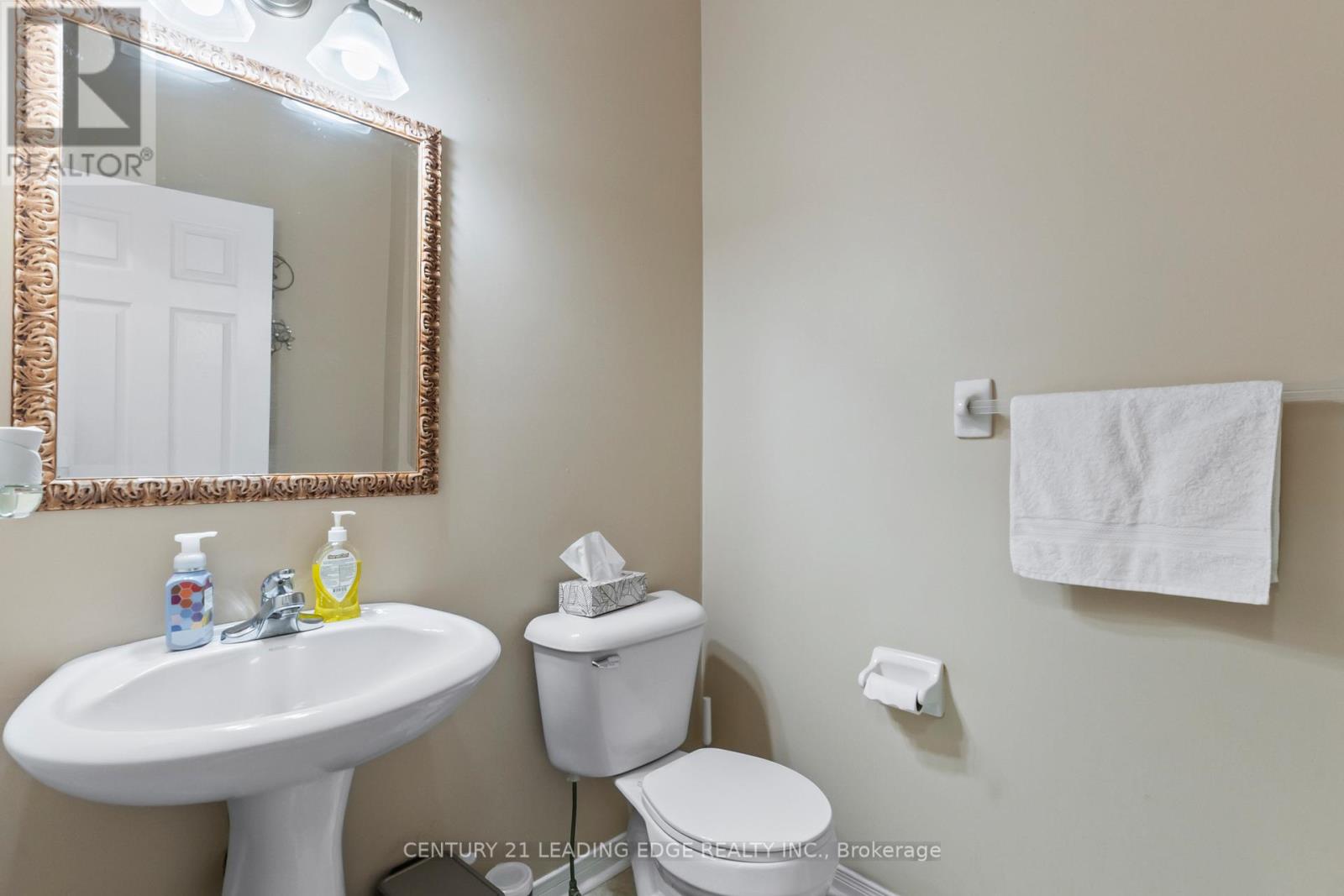 1103 Glenbourne Drive, Oshawa, Ontario  L1K 0B7 - Photo 11 - E13229352