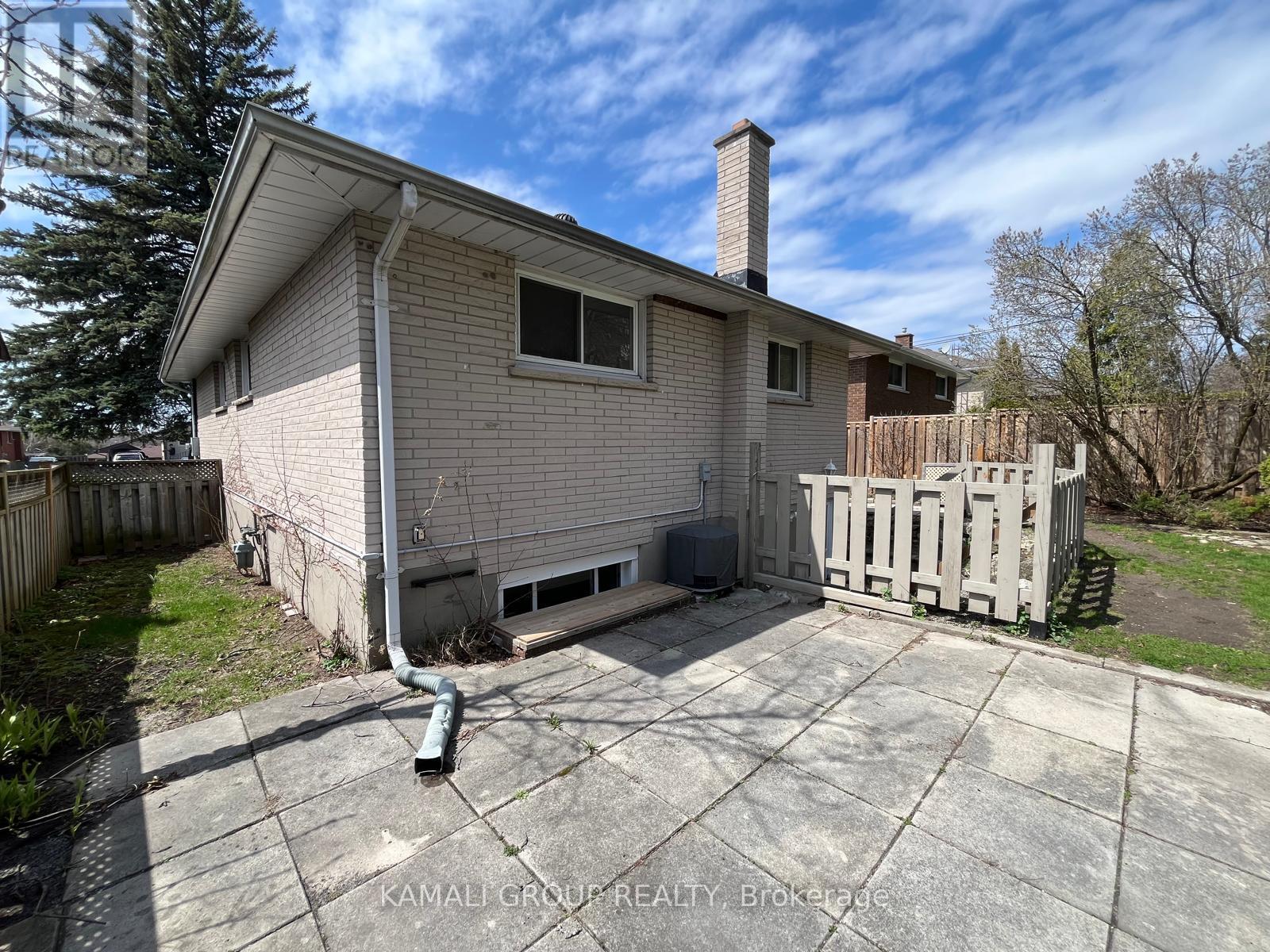 Bsmt - 75 Keewatin Street S, Oshawa, Ontario  L1H 6Z2 - Photo 12 - E13229384