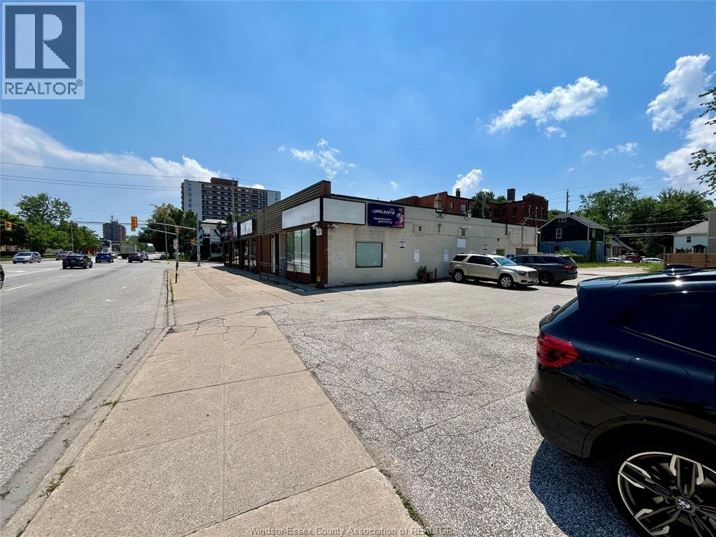1487 Ouellette Avenue, Windsor, Ontario  N8X 1K1 - Photo 3 - 26012869