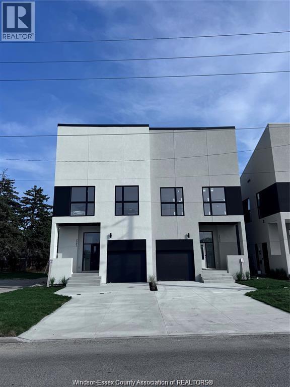 2041 SENECA STREET, Windsor, Ontario