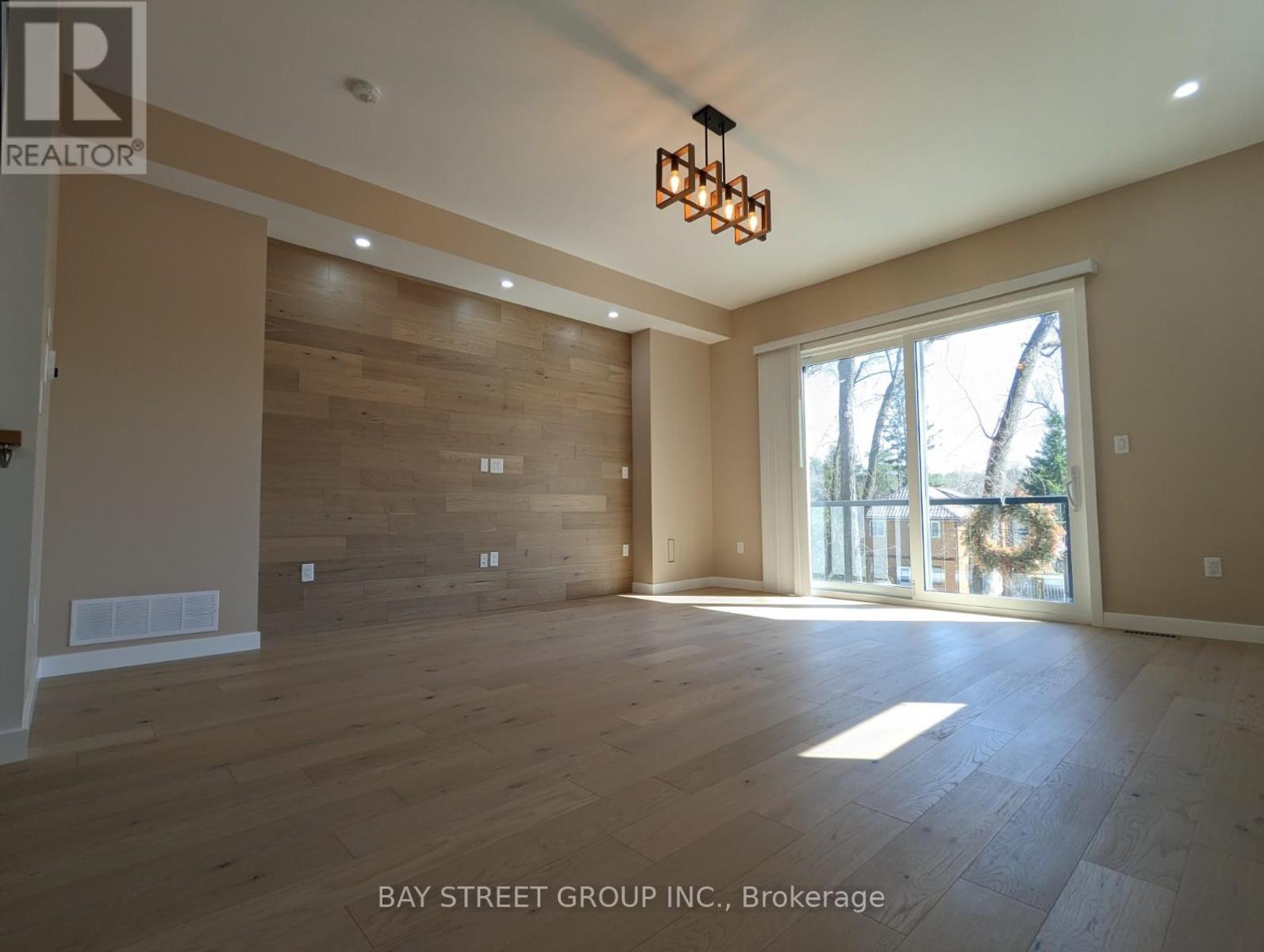 46 Valley Road, Whitchurch-Stouffville, Ontario  L4A 7X3 - Photo 8 - N13229476