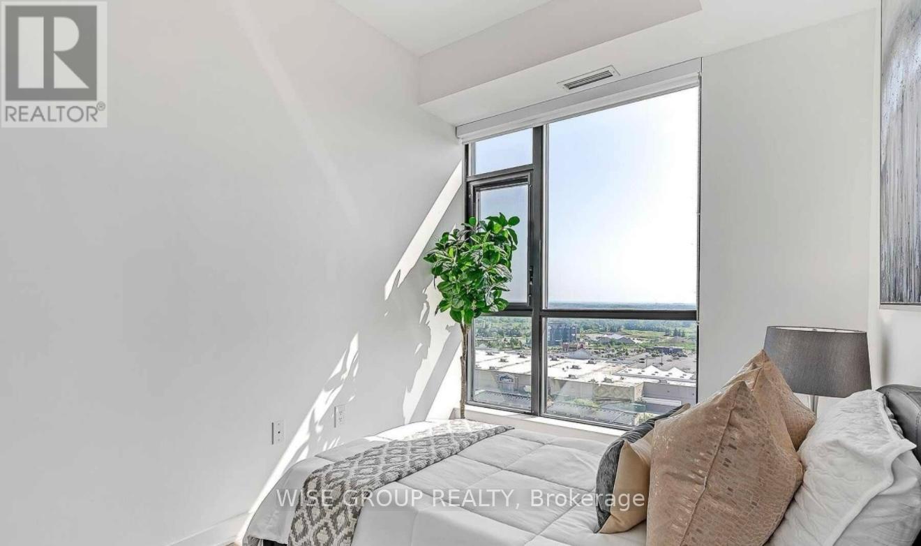 Lph04 - 120 Eagle Rock Way, Vaughan, Ontario  L6A 5C2 - Photo 16 - N13229496