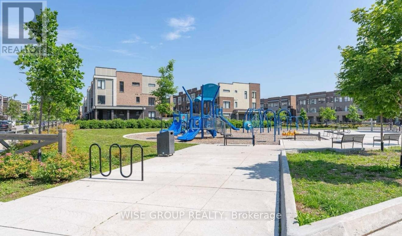 Lph04 - 120 Eagle Rock Way, Vaughan, Ontario  L6A 5C2 - Photo 19 - N13229496