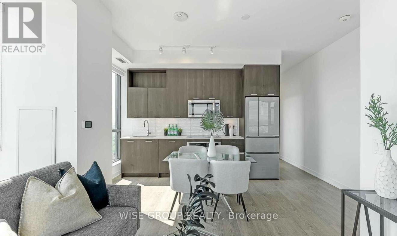 Lph04 - 120 Eagle Rock Way, Vaughan, Ontario  L6A 5C2 - Photo 7 - N13229496