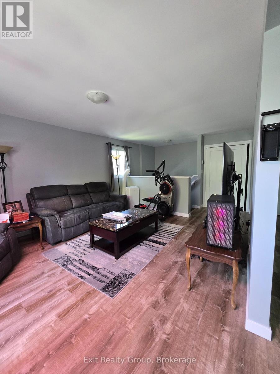 116 Nicholas Street, Quinte West, Ontario  K8V 6B2 - Photo 28 - X13229406