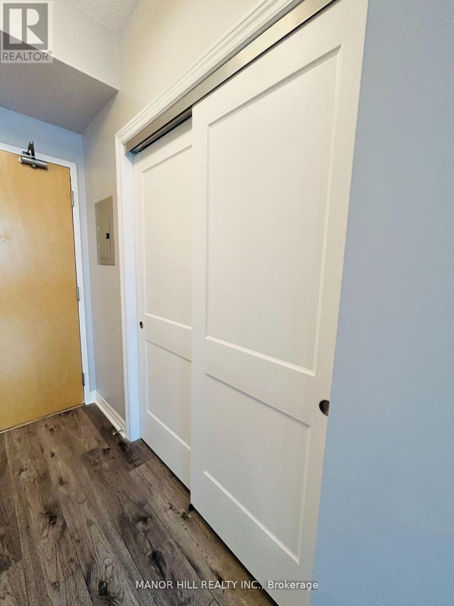 513 - 220 Burnhamthorpe Road W, Mississauga, Ontario  L5B 4N4 - Photo 24 - W13229344