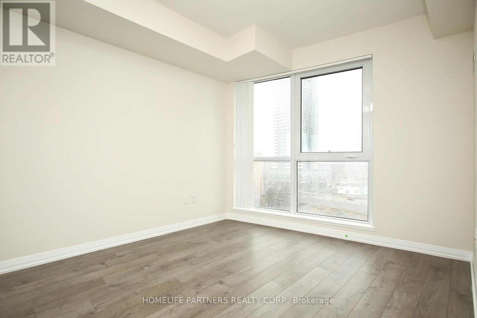 720 - 35 Watergarden Drive, Mississauga, Ontario  L5R 0G8 - Photo 14 - W13229452