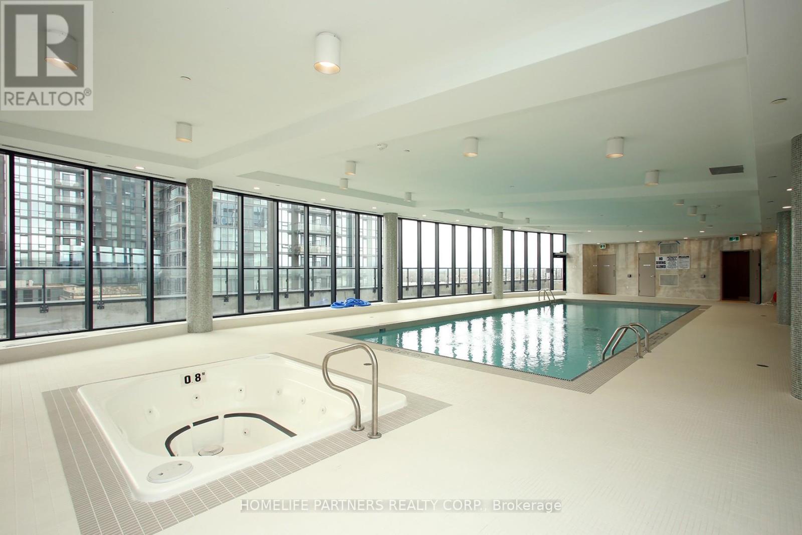 720 - 35 Watergarden Drive, Mississauga, Ontario  L5R 0G8 - Photo 18 - W13229452