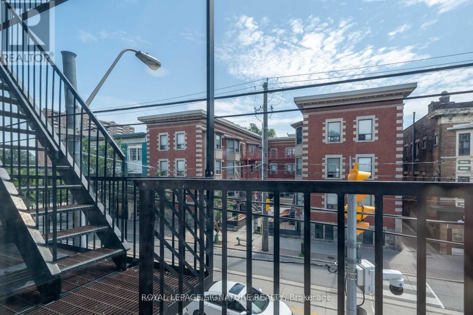2b - 1 Lansdowne Avenue, Toronto, Ontario  M6K 2V7 - Photo 18 - W13229464