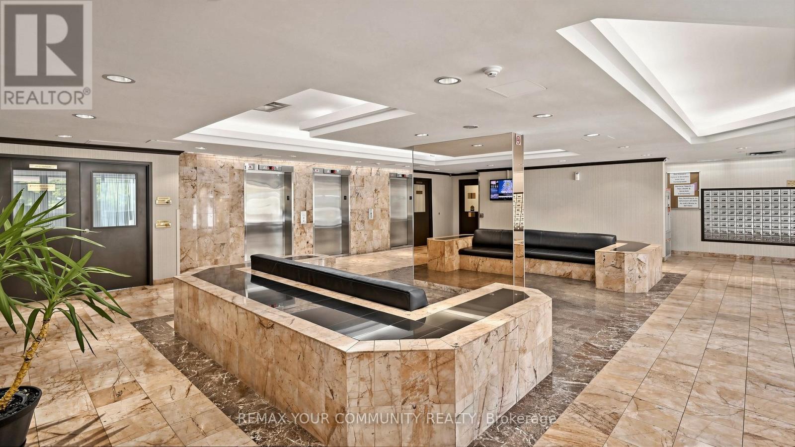 1215 - 1 Rowntree Road, Toronto, Ontario  M9V 5G7 - Photo 5 - W13229546