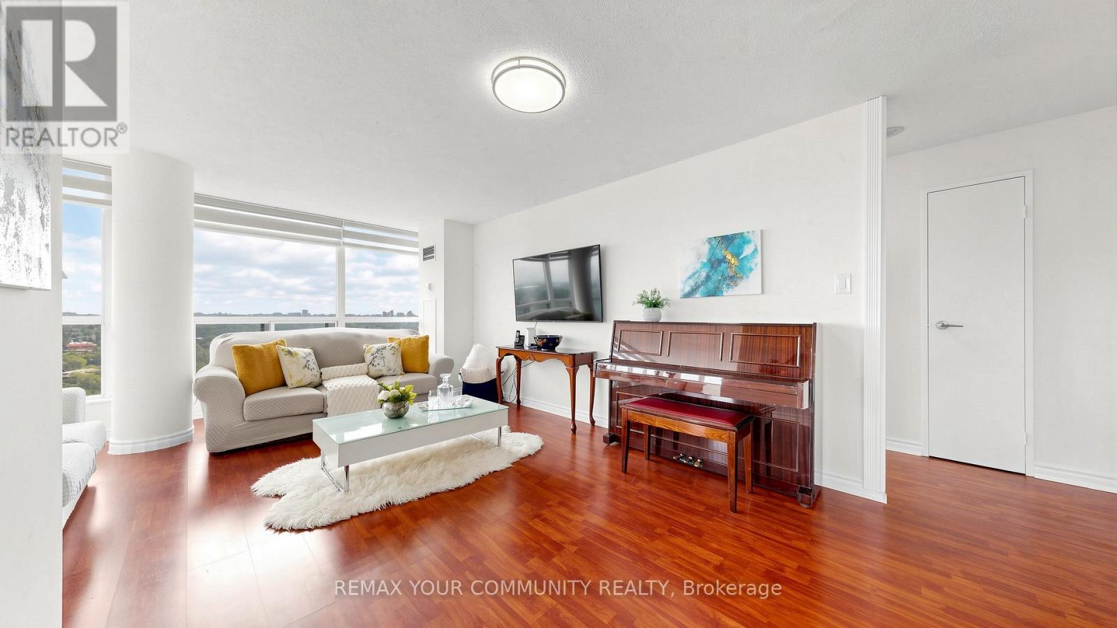 1215 - 1 Rowntree Road, Toronto, Ontario  M9V 5G7 - Photo 9 - W13229546