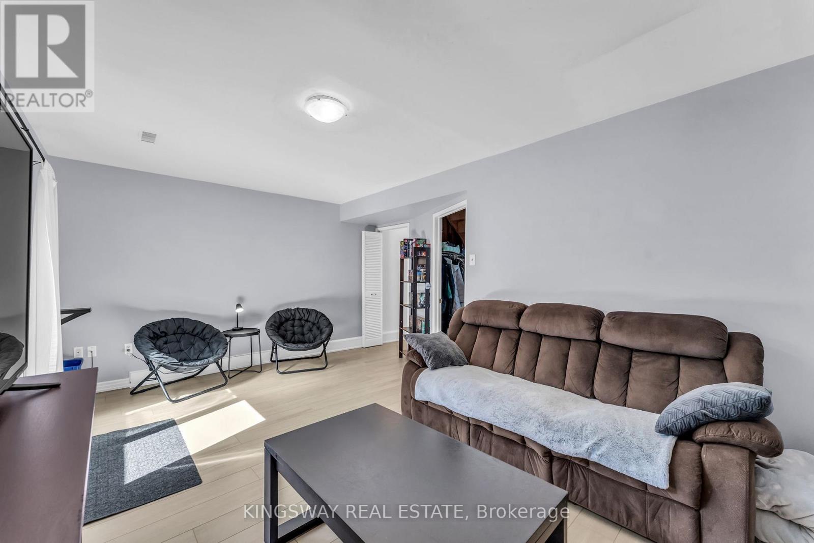 104 - 680 Regency Court, Burlington, Ontario  L7N 3L9 - Photo 17 - W13229574