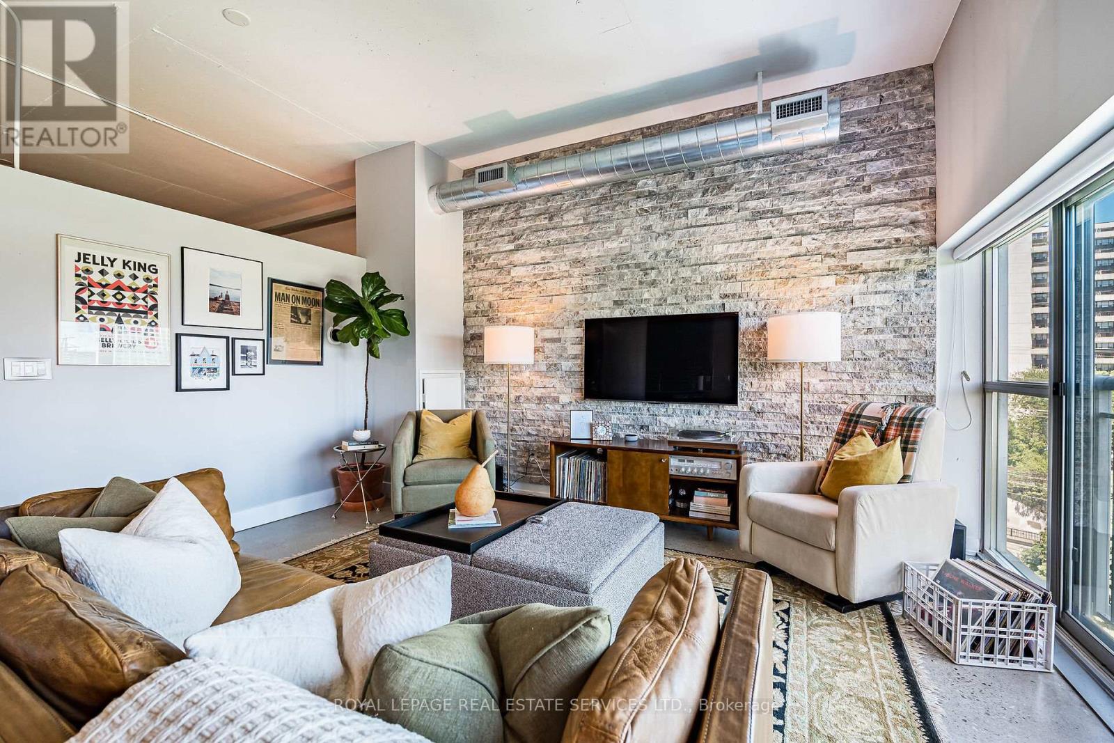 505 - 2 Fieldway Road, Toronto, Ontario  M8V 0B9 - Photo 5 - W13229578