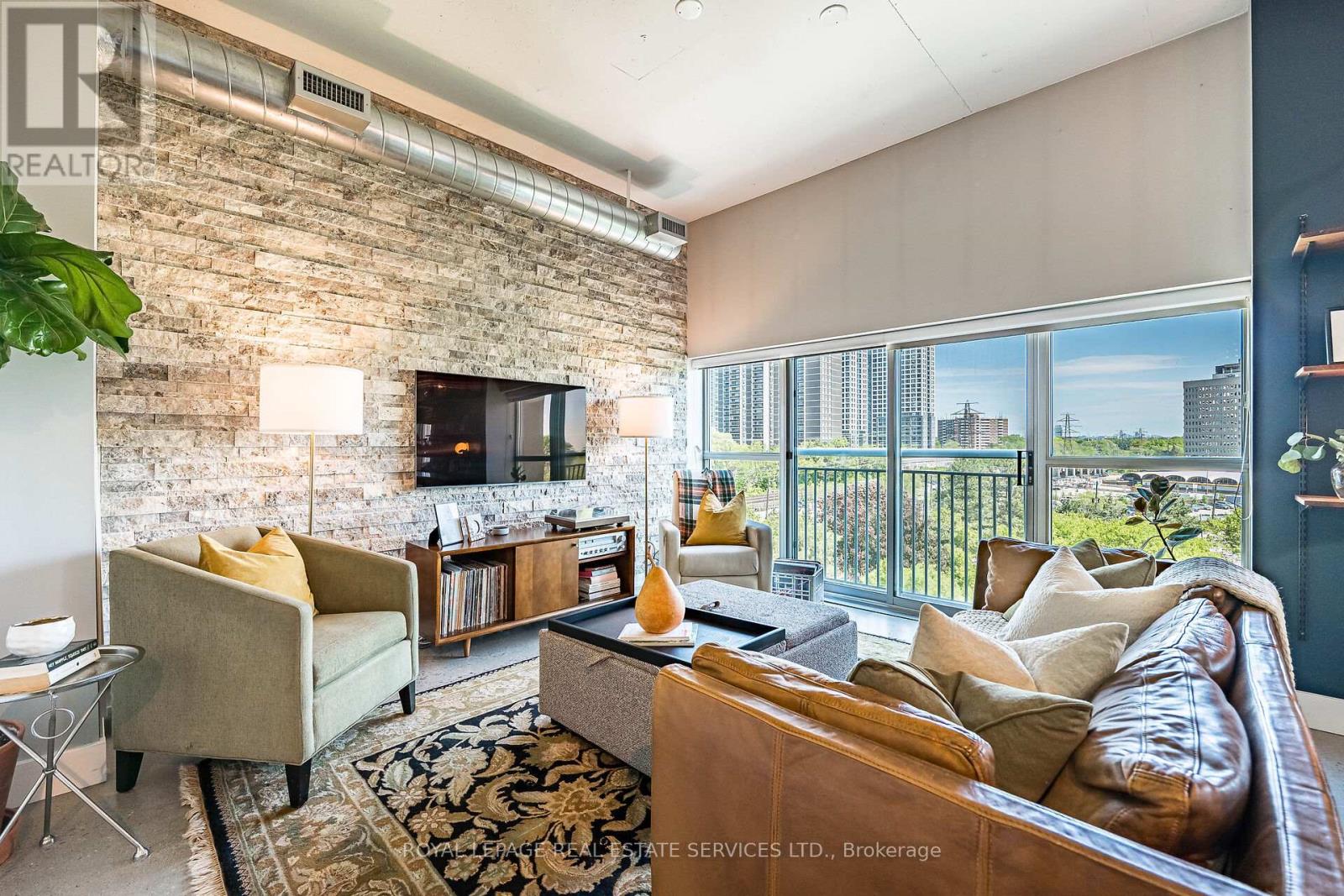 505 - 2 Fieldway Road, Toronto, Ontario  M8V 0B9 - Photo 7 - W13229578
