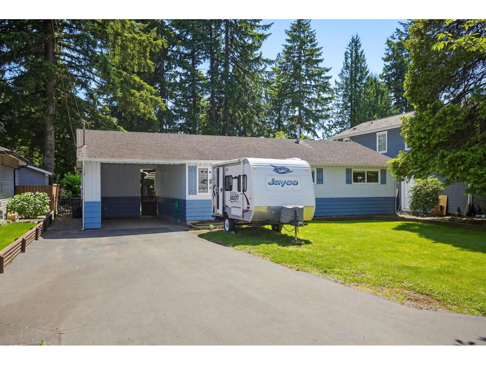 34458 Kent Avenue, Abbotsford, British Columbia  V2S 2W8 - Photo 2 - R3129933