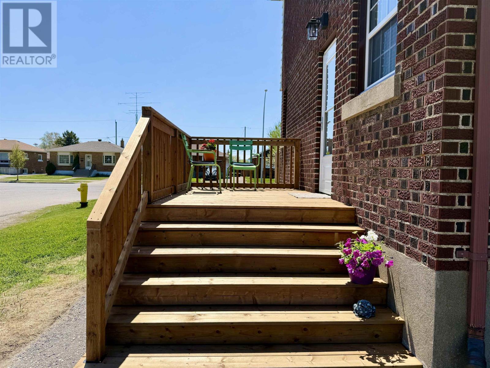 2101 Victoria Ave E, Thunder Bay, Ontario  P7C 1E4 - Photo 41 - TB2601307