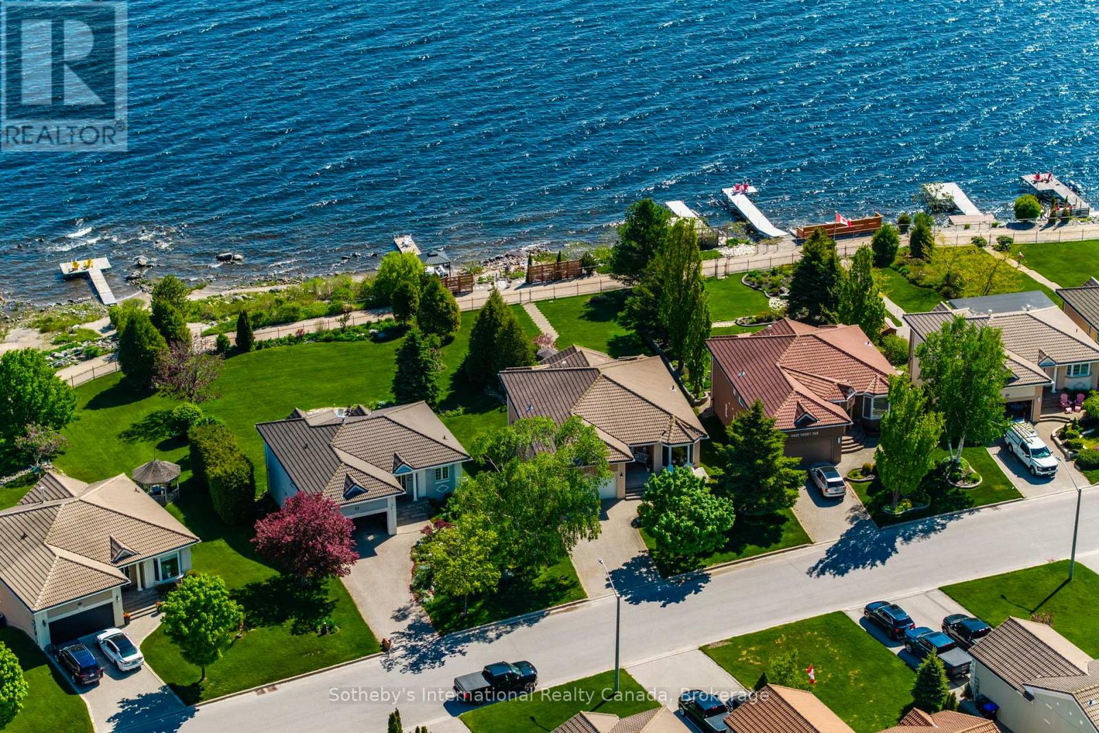 325 ABERDEEN BOULEVARD, Midland, Ontario
