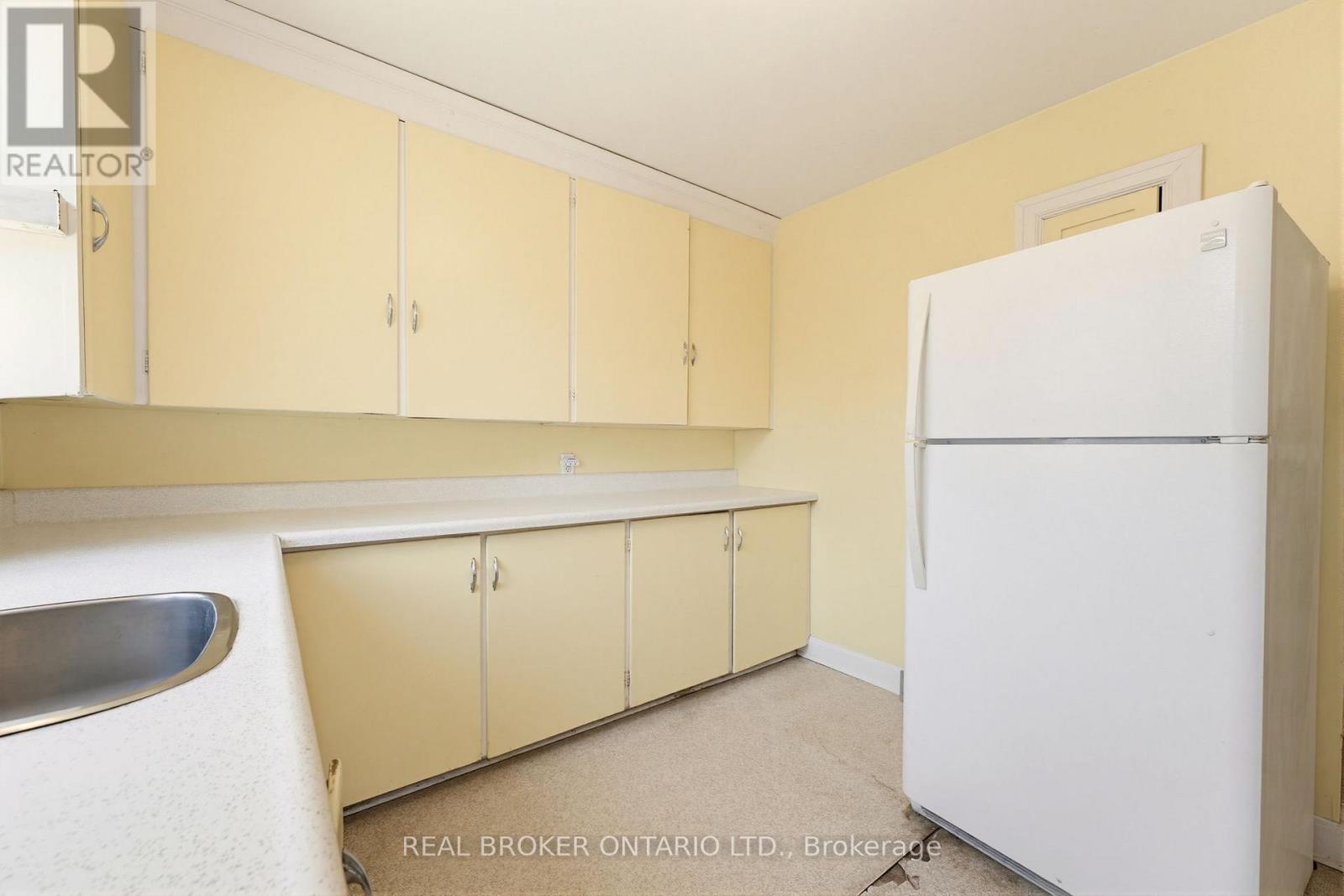 30 Lincoln Avenue, Brantford, Ontario  N3T 4S4 - Photo 11 - X13229364