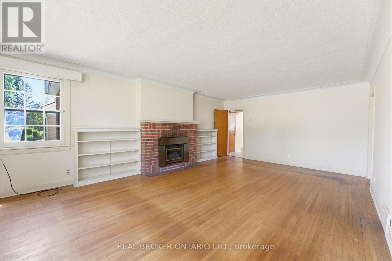 30 Lincoln Avenue, Brantford, Ontario  N3T 4S4 - Photo 6 - X13229364
