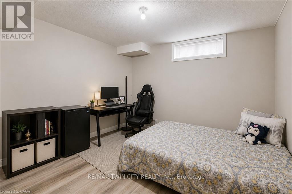 913 Copper Leaf Crescent, Kitchener, Ontario  N2E 3W1 - Photo 31 - X13229454
