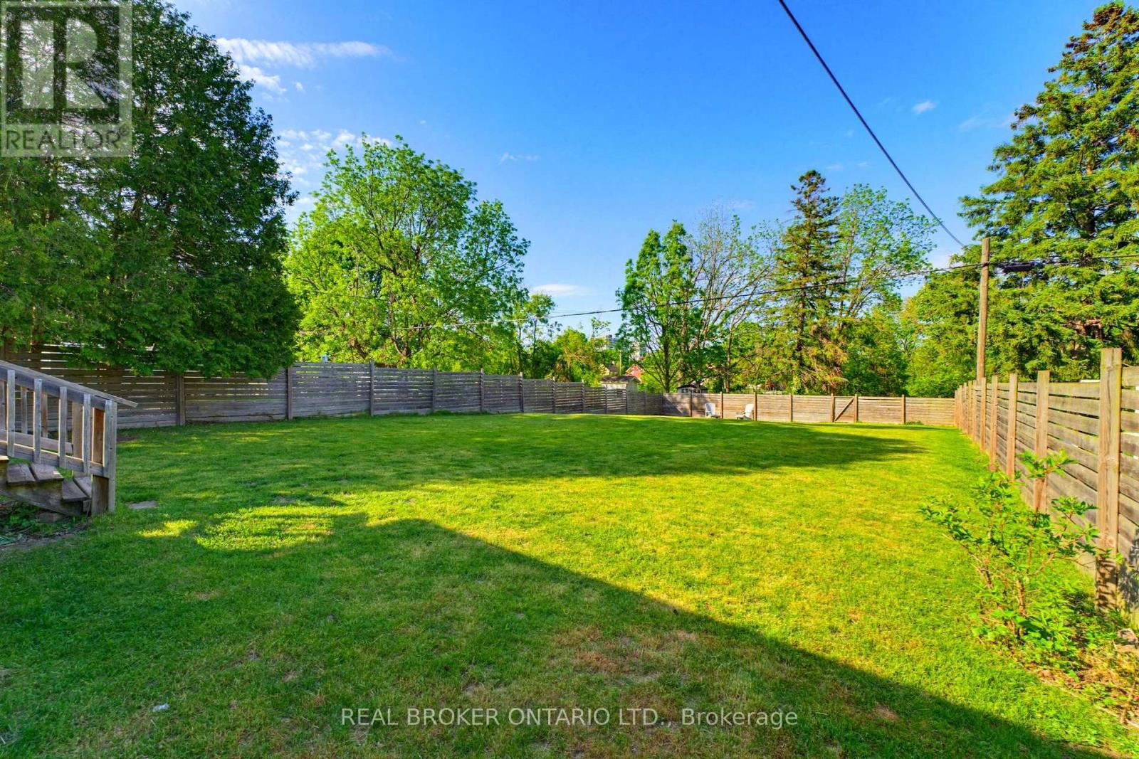 440 Duke Street W, Kitchener, Ontario  N2H 3Y8 - Photo 32 - X13229548