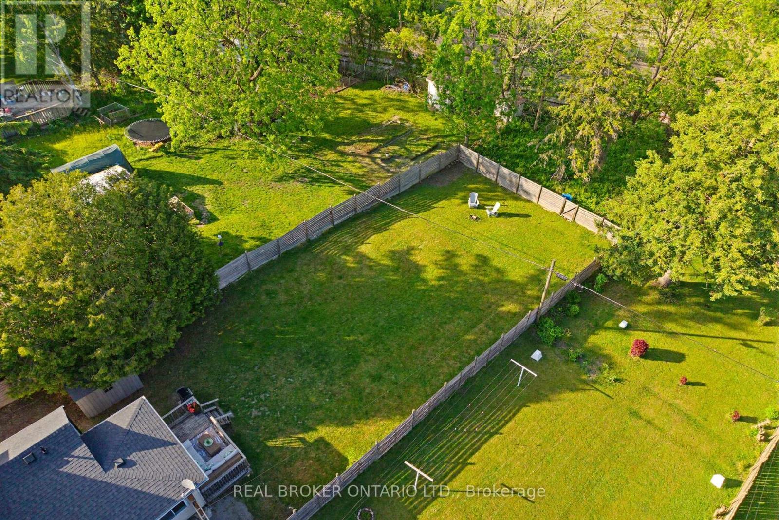 440 Duke Street W, Kitchener, Ontario  N2H 3Y8 - Photo 36 - X13229548