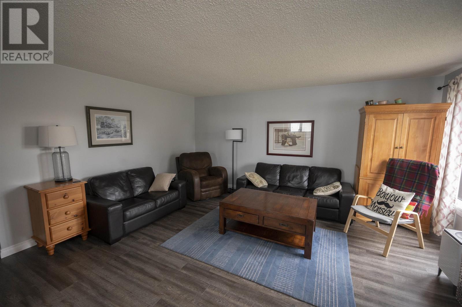 233 Edward Street North, Thunder Bay, Ontario  P7C 4P1 - Photo 3 - TB2601323