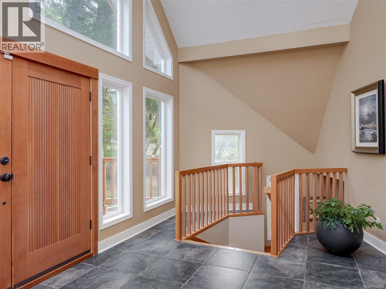 560 Wilderness Pl, Sooke, British Columbia  V9Z 1C4 - Photo 3 - 1039025