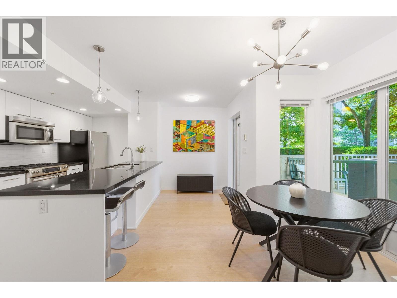 Th1 1288 Chesterfield Avenue, North Vancouver, British Columbia  V7M 0B1 - Photo 7 - R3130955