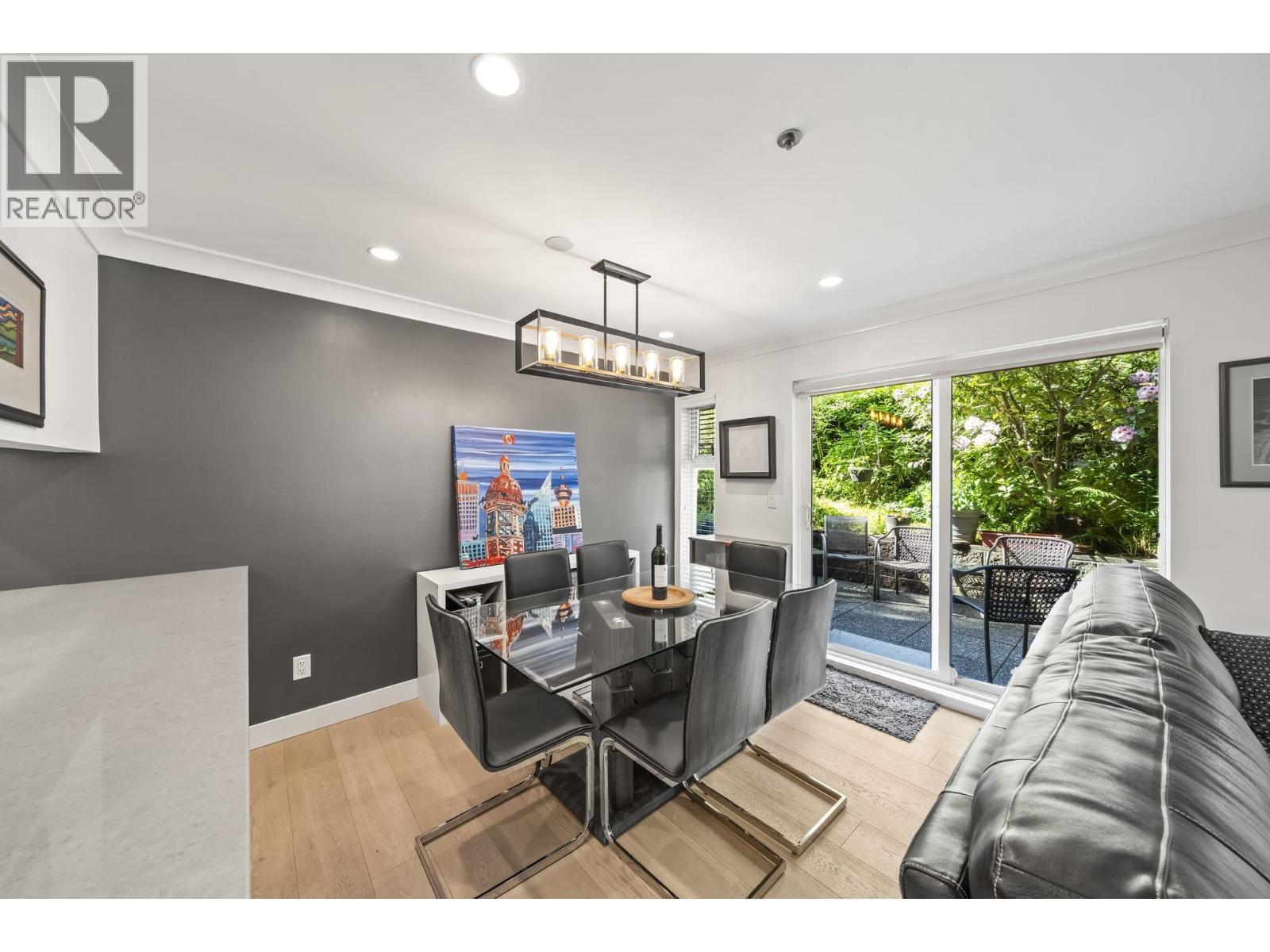 109 888 W 13th Avenue, Vancouver, British Columbia  V5Z 1P2 - Photo 3 - R3130976