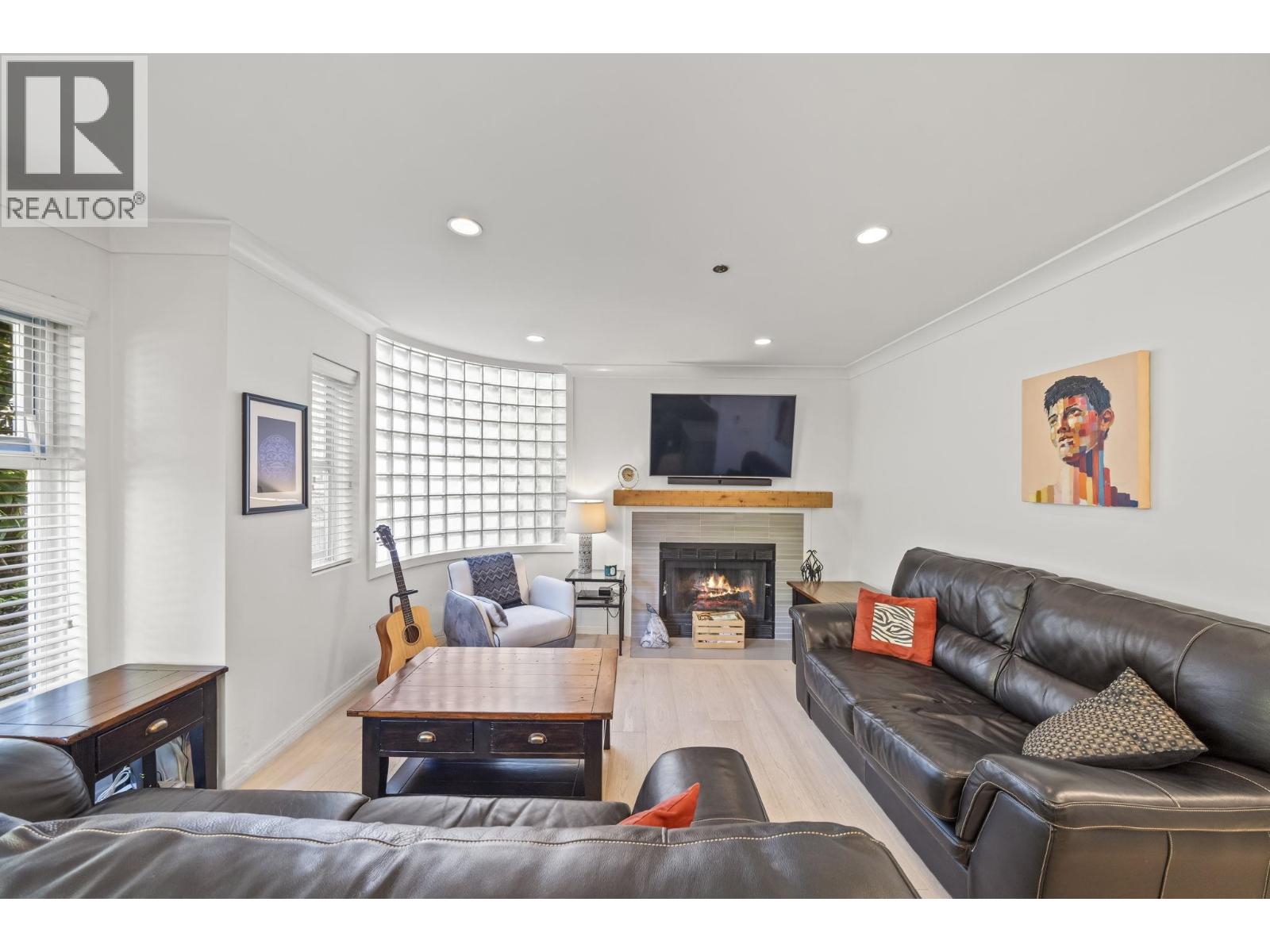 109 888 W 13th Avenue, Vancouver, British Columbia  V5Z 1P2 - Photo 5 - R3130976