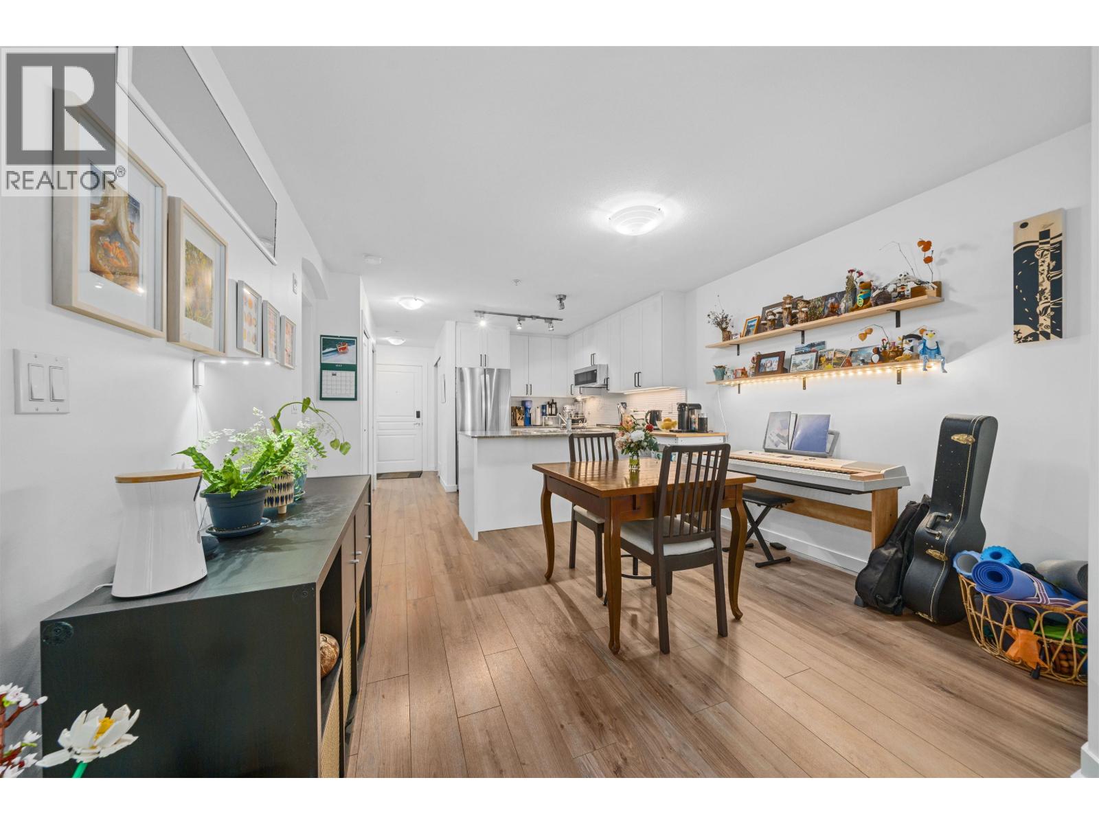203 4833 Brentwood Drive, Burnaby, British Columbia  V5C 0C3 - Photo 8 - R3130984