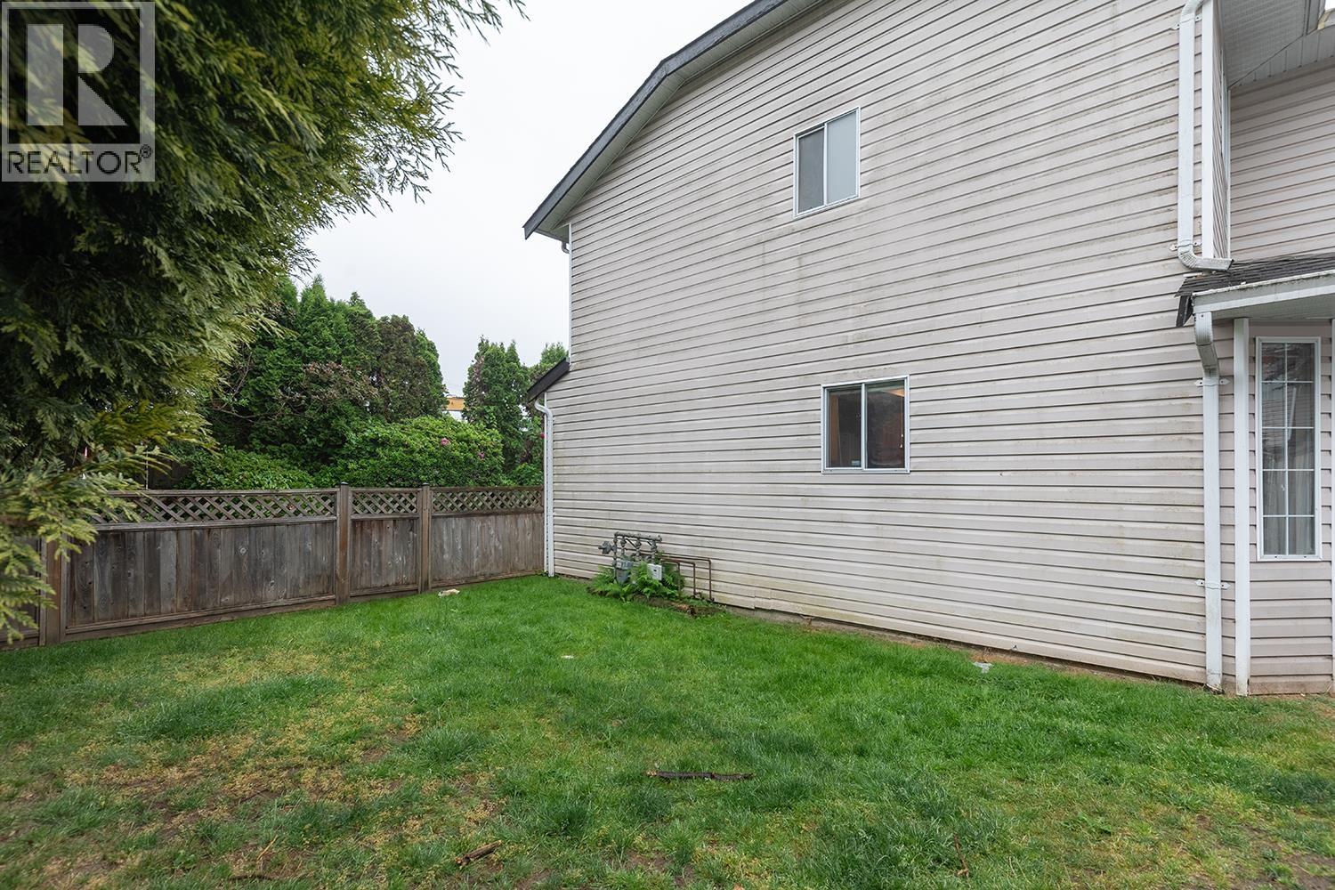 11 21541 Mayo Place, Maple Ridge, British Columbia  V2X 2L1 - Photo 38 - R3130985