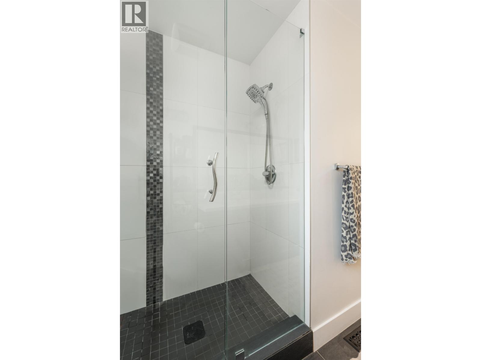 6360 Sophia Street, Vancouver, British Columbia  V5W 2W6 - Photo 16 - R3130983
