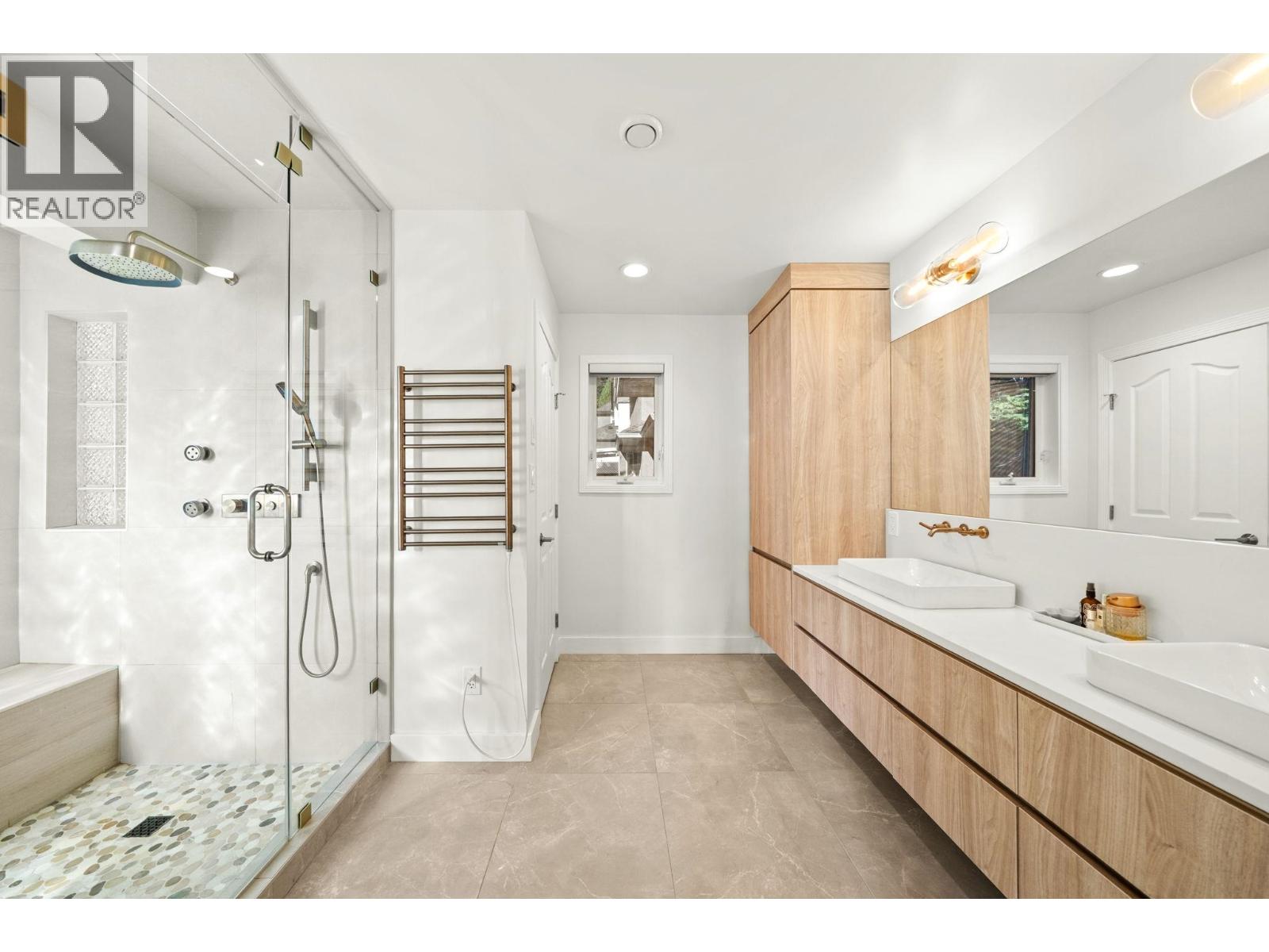 1725 Orkney Place, North Vancouver, British Columbia  V7H 2Z1 - Photo 19 - R3130986