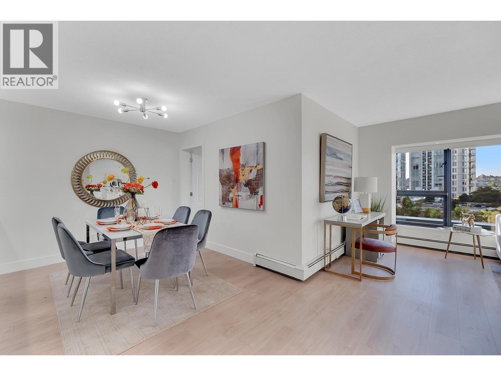 602 1177 Pacific Boulevard, Vancouver, British Columbia  V6Z 2R8 - Photo 10 - R3131031