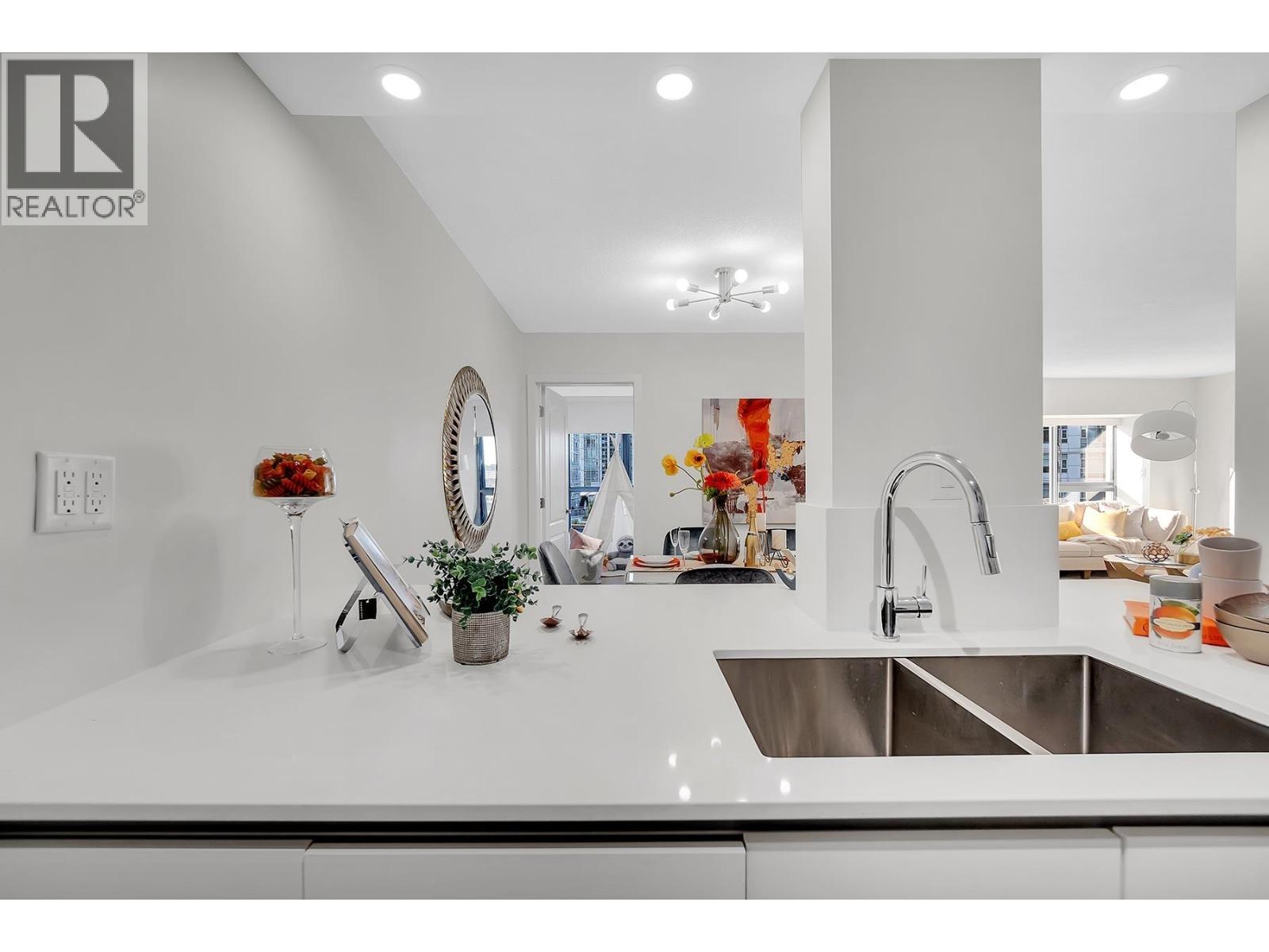 602 1177 Pacific Boulevard, Vancouver, British Columbia  V6Z 2R8 - Photo 17 - R3131031