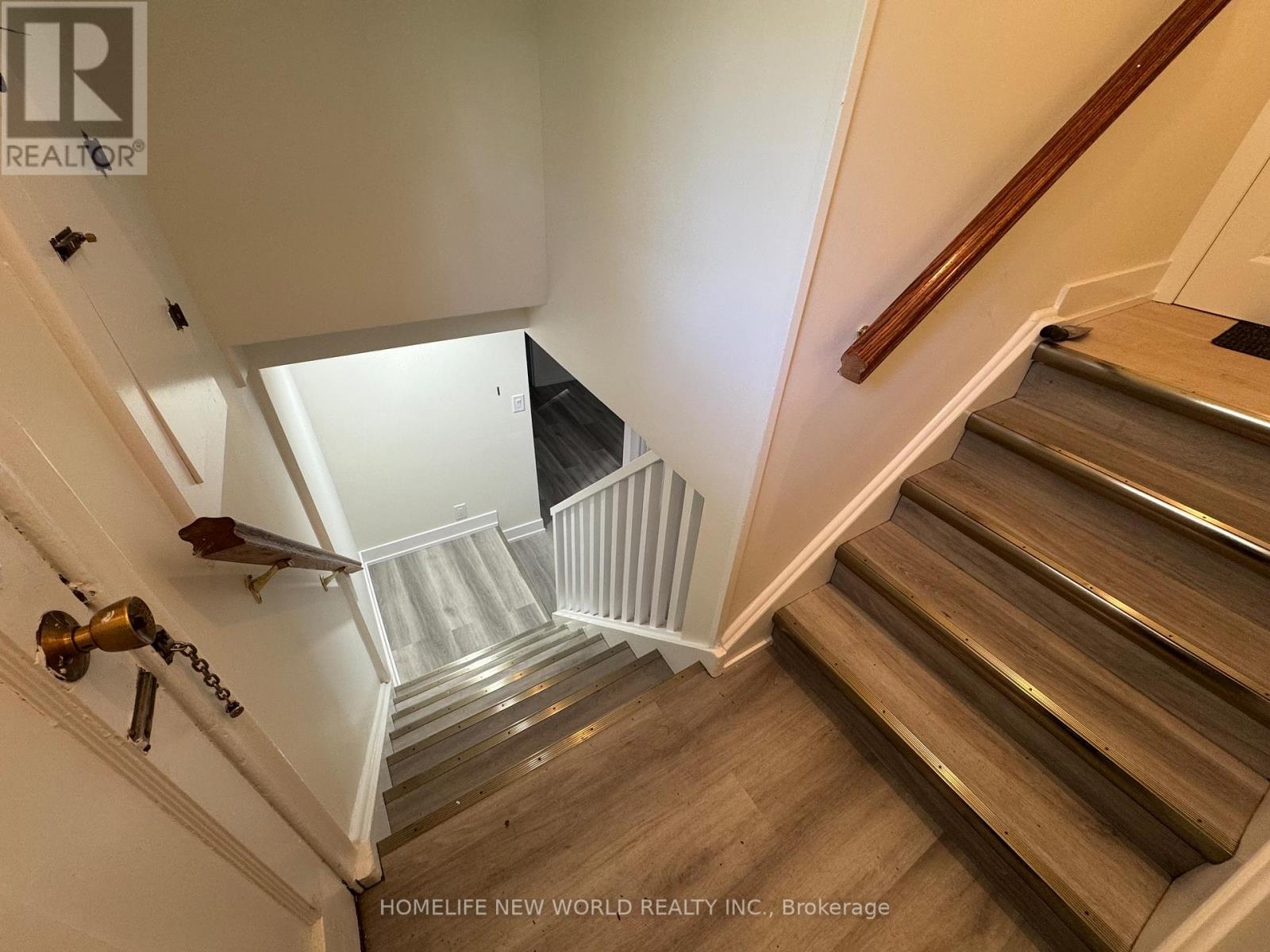 47 Shropshire Drive, Toronto, Ontario  M1P 1Y8 - Photo 10 - E13229666