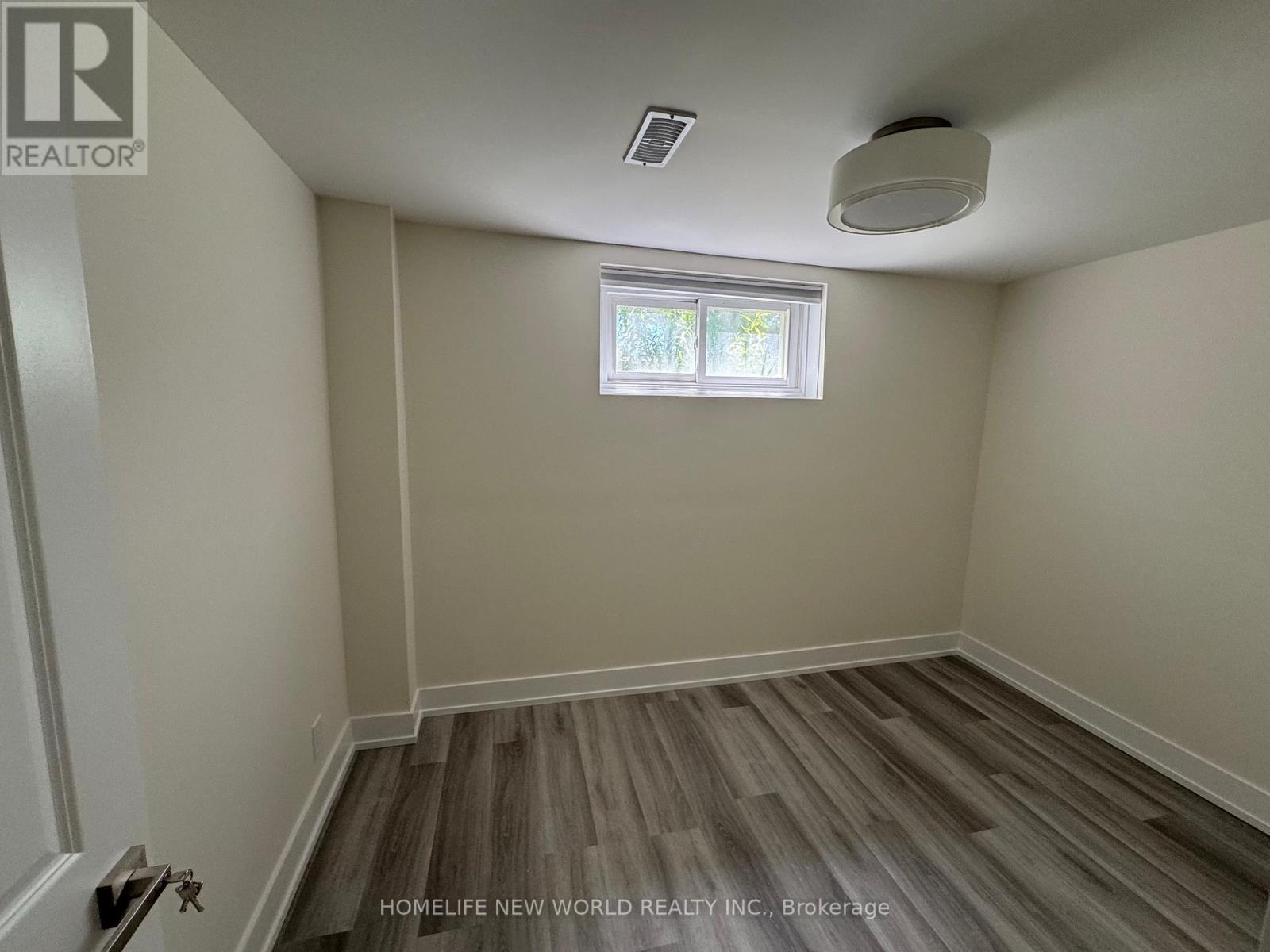47 Shropshire Drive, Toronto, Ontario  M1P 1Y8 - Photo 6 - E13229666