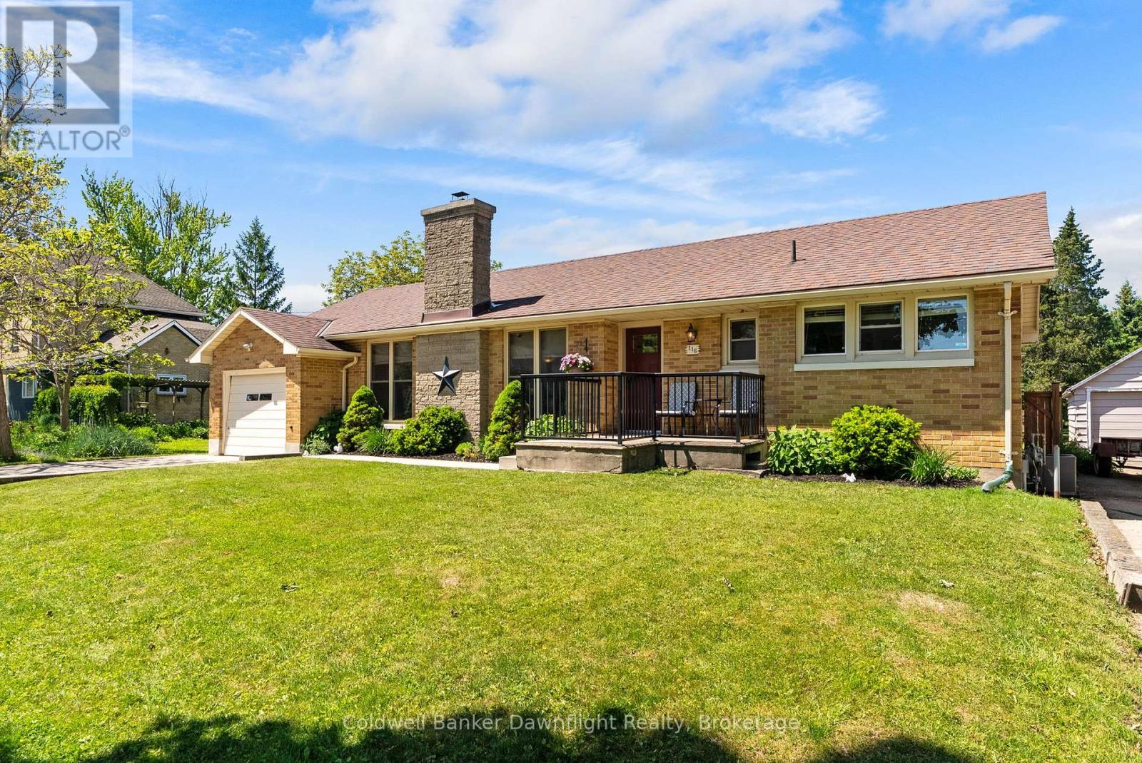 116 Sanders Street E, South Huron, Ontario  N0M 1S1 - Photo 3 - X13229694