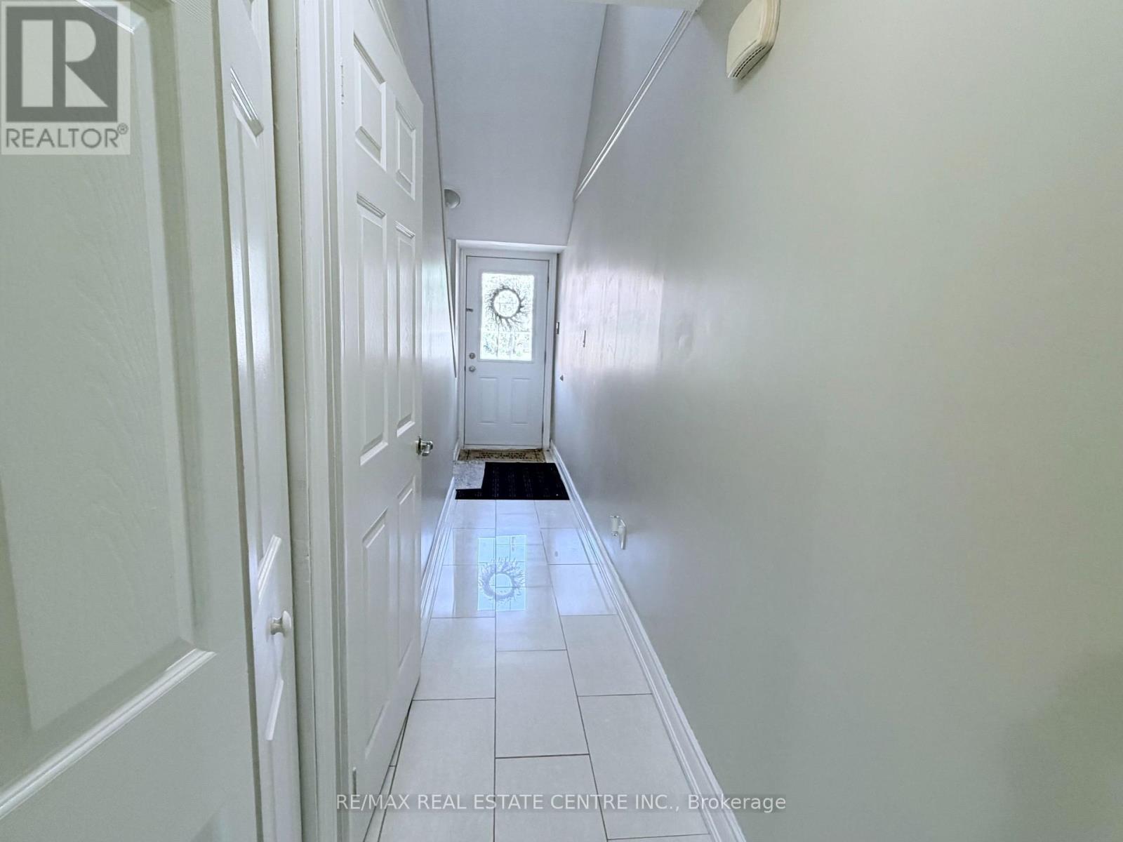 17 - 2755 Windwood Drive, Mississauga, Ontario  L5N 2C8 - Photo 28 - W12953320