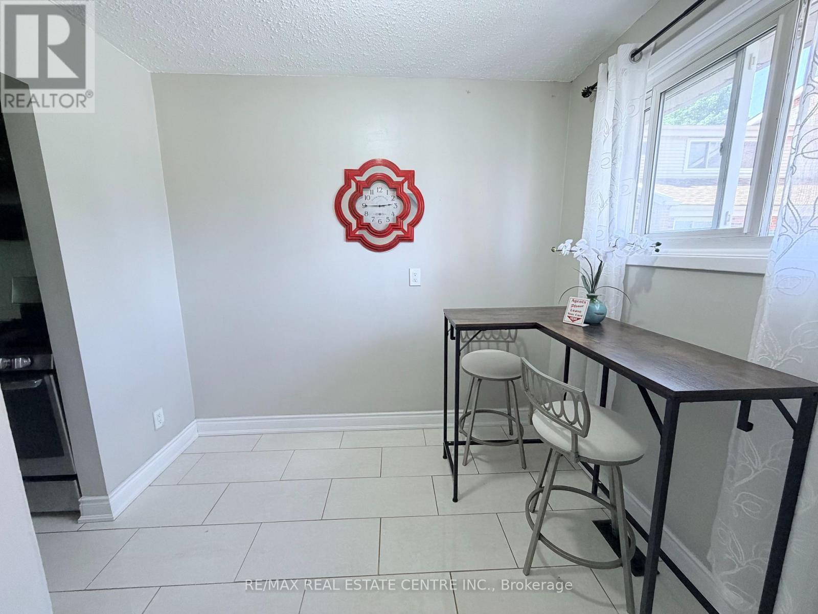 17 - 2755 Windwood Drive, Mississauga, Ontario  L5N 2C8 - Photo 6 - W12953320