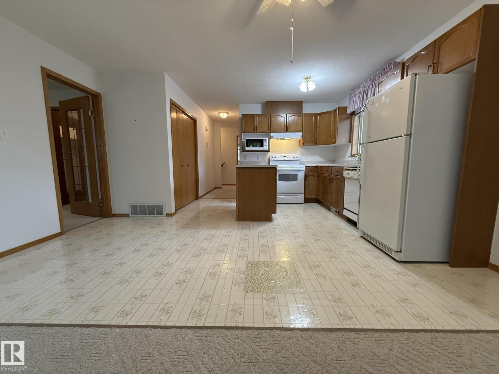 #102 4610 50 Av, Stony Plain, Alberta  T7Z 1P4 - Photo 7 - E4491298
