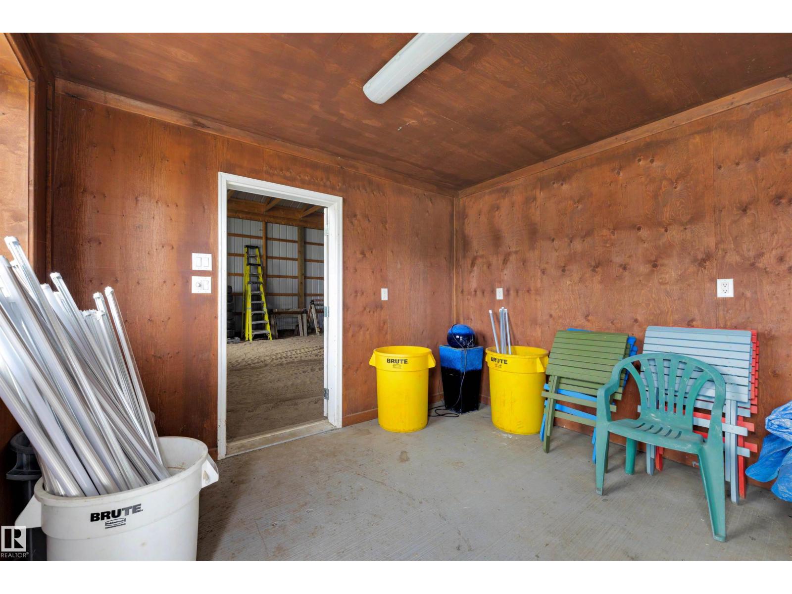 28125 Highway 587, Rural Red Deer County, Alberta  T4G 0E9 - Photo 48 - E4491295