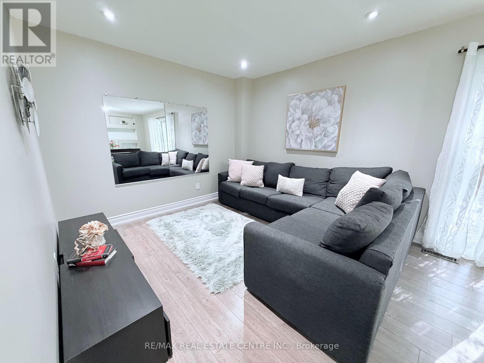 17 - 2755 Windwood Drive, Mississauga, Ontario  L5N 2C8 - Photo 14 - W12953320