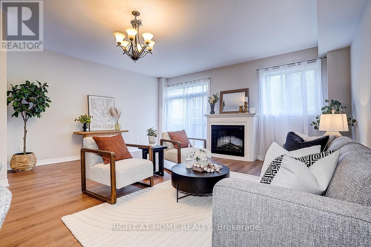 15 - 151 Silverwood Avenue, Richmond Hill, Ontario  L4S 0C9 - Photo 7 - N13229708