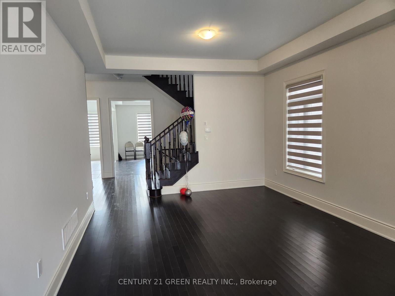 Main - 322 Boundary Boulevard, Whitchurch-Stouffville, Ontario  L4A 5E2 - Photo 3 - N13229722