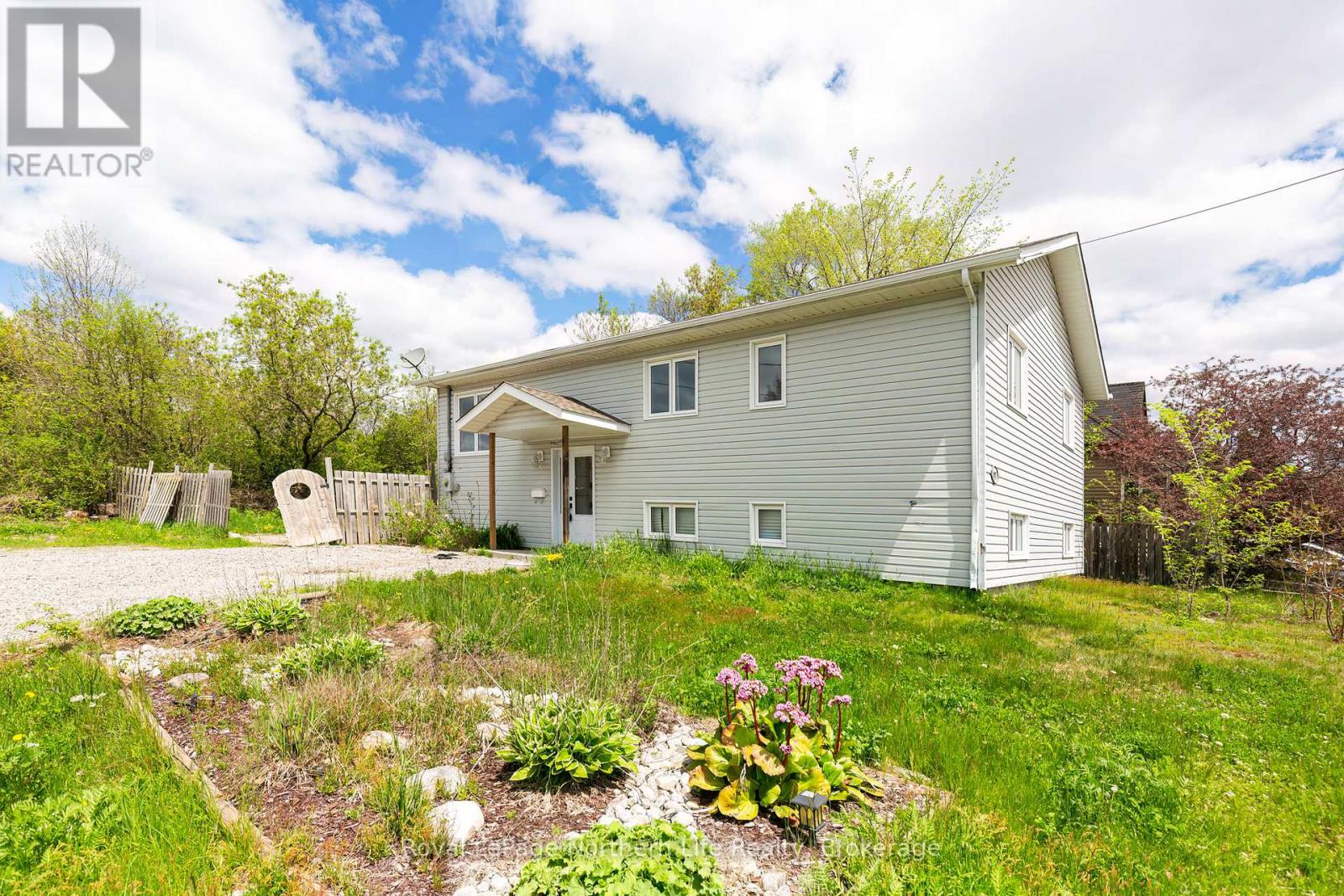 800 John Street, North Bay, Ontario  P1B 2N4 - Photo 3 - X13229604