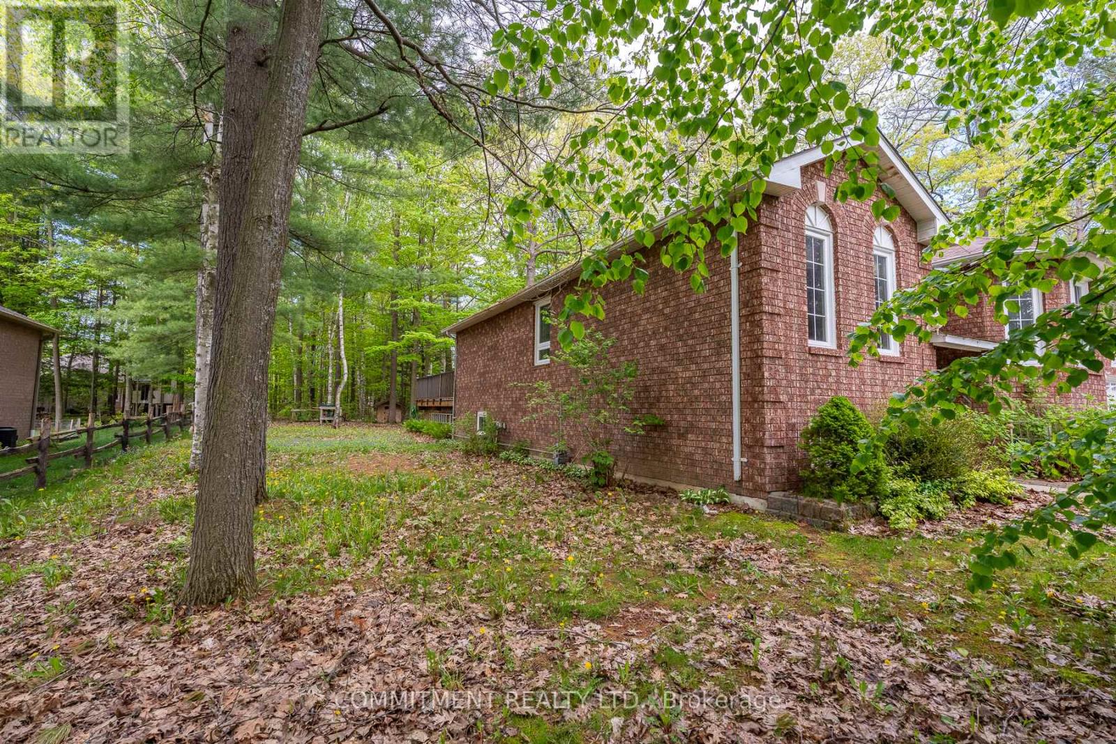 39 Downer Crescent, Wasaga Beach, Ontario  L9Z 1C3 - Photo 11 - S13229600